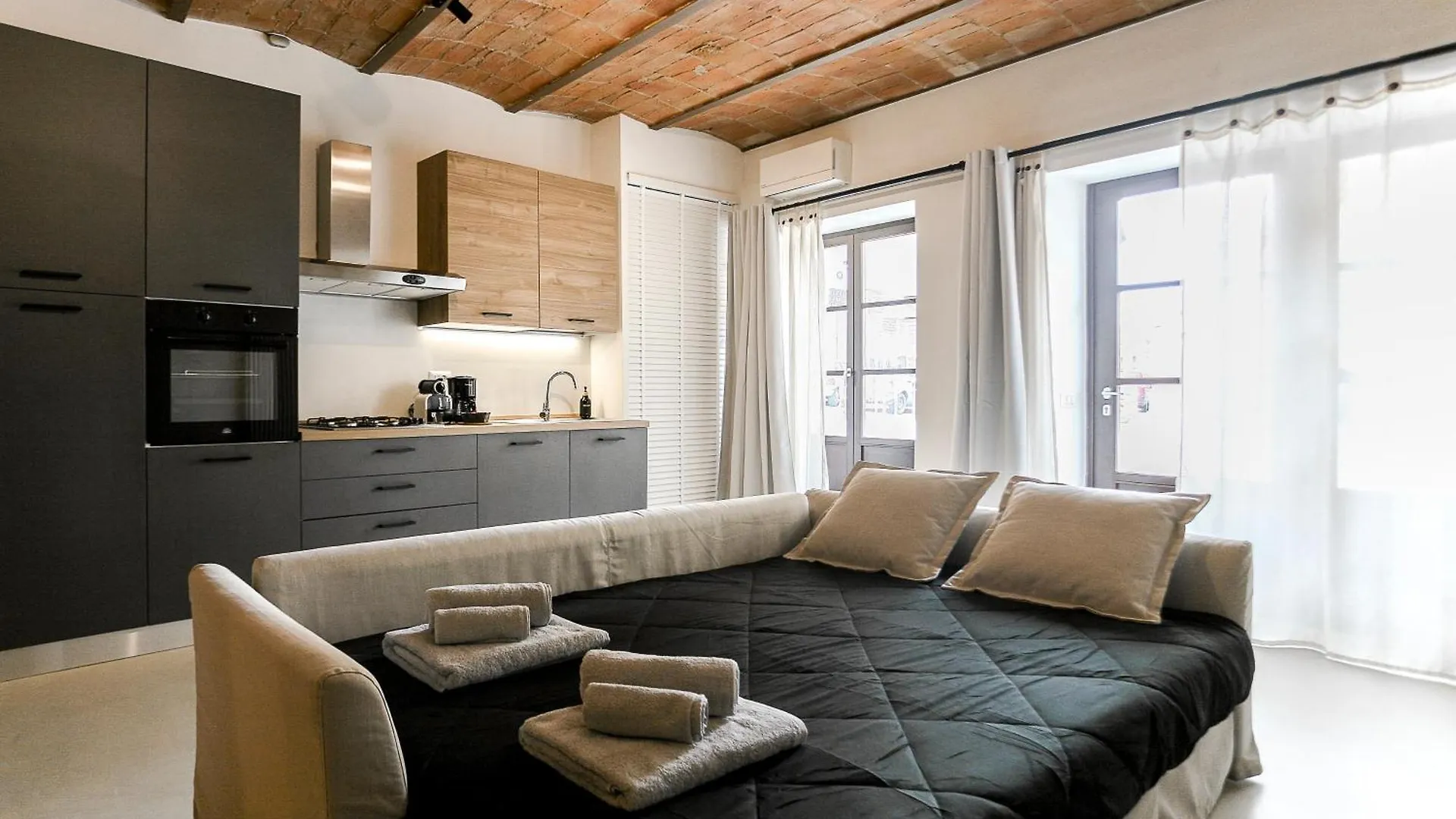 The Masters' House - Arezzo Design Studio